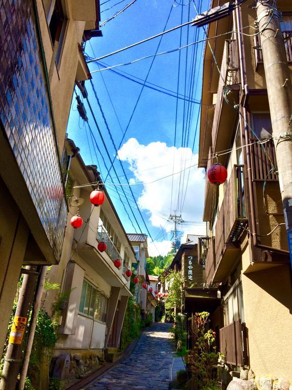 Yamanoyu Kazuyo Hotell Taketa Eksteriør bilde