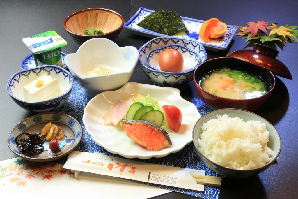 Yamanoyu Kazuyo Hotell Taketa Eksteriør bilde